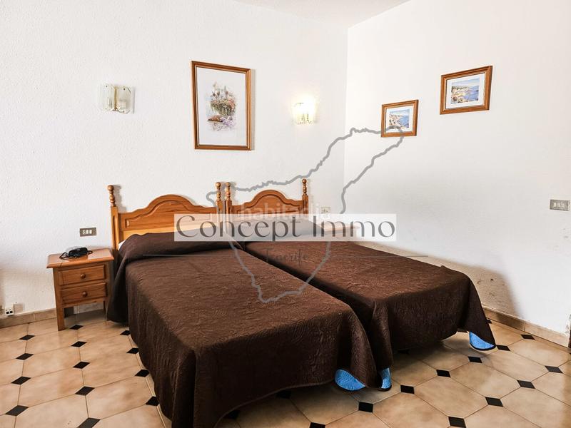 Foto 56bcac10-01c5-4cec-a7e9-81bc15423176. Piso en calle finlandia 3 estudio luminoso y amueblado con gran terraza y piscina climatizada en el complejo! en Adeje