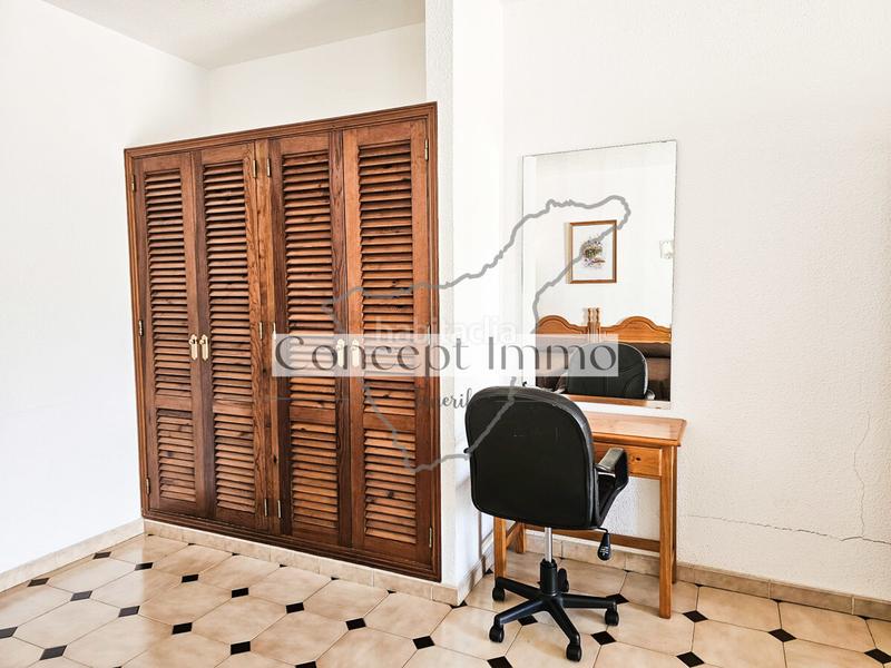 Foto 66ccc31c-12ba-41f7-91a1-ed95d88eab6a. Piso en calle finlandia 3 estudio luminoso y amueblado con gran terraza y piscina climatizada en el complejo! en Adeje