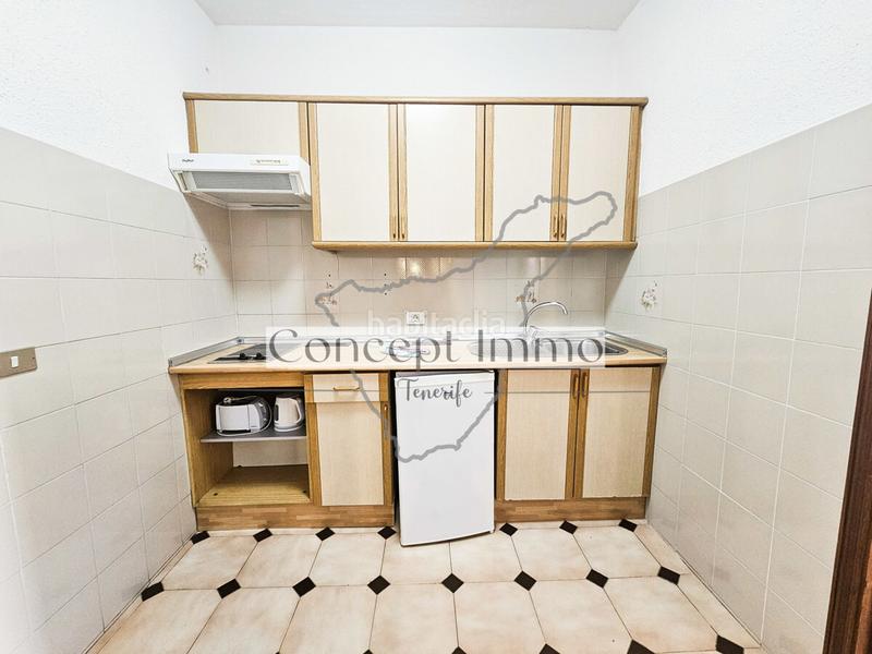 Foto 714a3c66-b6b0-4c8c-8693-e69c513bc483. Piso en calle finlandia 3 estudio luminoso y amueblado con gran terraza y piscina climatizada en el complejo! en Adeje