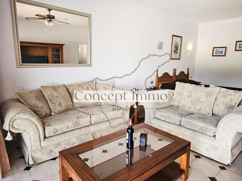 Foto c8328940-798c-4f1d-9839-56e0fca30490. Piso en calle finlandia 3 estudio luminoso y amueblado con gran terraza y piscina climatizada en el complejo! en Adeje
