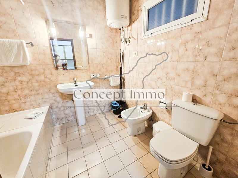 Foto e8ed9e1e-7677-49ee-a819-cb165cc9f7b6. Piso en calle finlandia 3 estudio luminoso y amueblado con gran terraza y piscina climatizada en el complejo! en Adeje