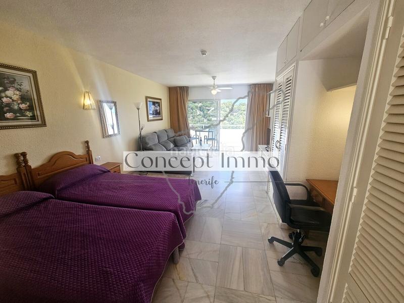Foto 667a09c4-e16a-433c-89ee-99fca755d5f1. Estudio  luminoso y amueblado con gran terraza y piscina climatizada en el complejo! en Adeje