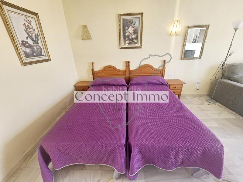 Foto da076151-67de-425e-acc6-d13f5af2b796. Estudio  luminoso y amueblado con gran terraza y piscina climatizada en el complejo! en Adeje