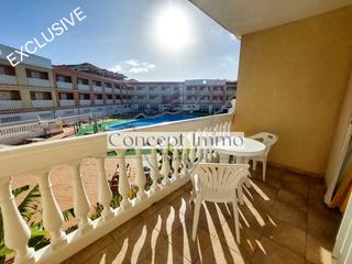 Piso  Calle de la te. Apartamento amueblado con piscina climatizada, balcón con vista