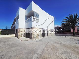 Local Comercial  Calle odisea. Local y ubicación ideal para su nuevo restaurantebar con terraza
