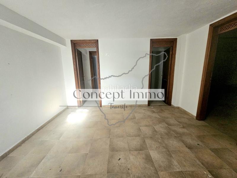 Foto 381c331a-5840-4249-a402-da14793e31de. Local comercial a Costa del Silencio Arona