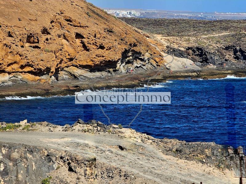 Foto 4a5e8fcc-9a03-4fb3-a574-947a38a928a4. Local comercial a Costa del Silencio Arona