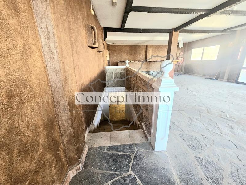 Foto ebcbbc31-8c7d-4f94-a6ca-401768129b0b. Local comercial a Costa del Silencio Arona