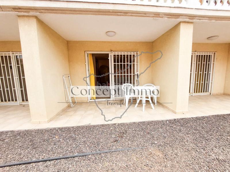 Foto 325d9f29-0595-4f3d-a110-76ab622cf991. Estudio en calle ulises 1 estudio amueblado en aparthotel primera línea del mar con piscina climatizada y licencia vv! en Arona