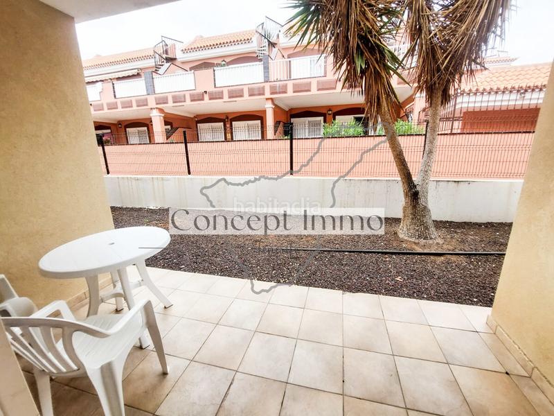 Foto 5db646c8-a1ac-44ba-952b-a5af336204f2. Estudio en calle ulises 1 estudio amueblado en aparthotel primera línea del mar con piscina climatizada y licencia vv! en Arona