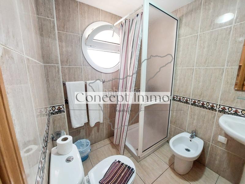 Foto d88d100f-7fcd-4e72-8a06-048920d3c8e5. Estudio en calle ulises 1 estudio amueblado en aparthotel primera línea del mar con piscina climatizada y licencia vv! en Arona