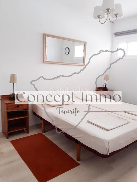 Foto d37cab1e-a238-4125-a5a8-b3d28050b621. Piso en avenida ernesto sarti 1 apartamento moderno, reformado y amueblado con terraza, a sólo 400 m de playa de fañabe! en Adeje
