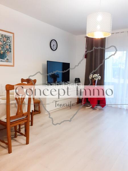 Foto f87181b4-6579-4ad5-816b-45fb11fe3c60. Piso en avenida ernesto sarti 1 apartamento moderno, reformado y amueblado con terraza, a sólo 400 m de playa de fañabe! en Adeje