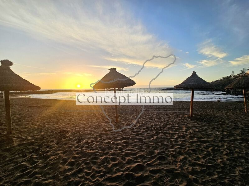 Foto cac9600f-e86a-4522-bc7c-e06a105197b6. Àtic amb piscina a Playa de Fañabé Adeje