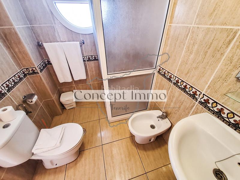 Foto afa4f27f-b109-49f9-bb68-4547fa2f7aa9. Estudio en calle ulises 1 estudio amueblado en aparthotel primera línea del mar con piscina climatizada y licencia vv! en Arona