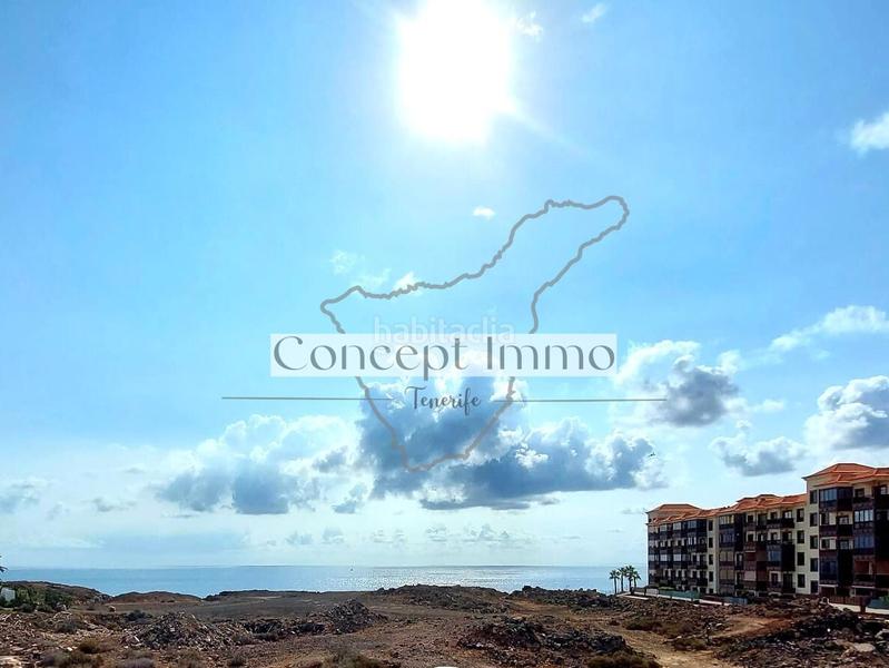 Foto c6fc3156-41e6-438e-b5b3-b05ef9be8d77. Estudio en calle ulises 1 estudio amueblado en aparthotel primera línea del mar con piscina climatizada y licencia vv! en Arona