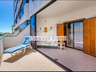 Planta baixa  Calle hesperides. Primera línea de mar! elegante apartamento en planta baja con un