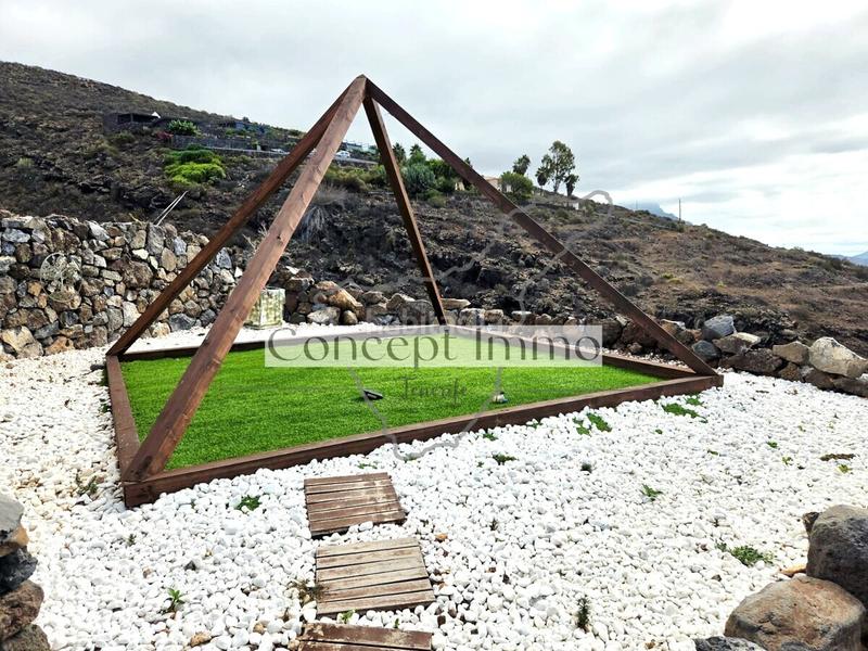 Foto 6ad05359-a592-449f-8ef3-1f5e4fff4a73. Casa amb aparcament a Casco Urbano Adeje