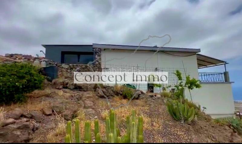 Foto cb72653d-bcea-4bda-9b77-ec9aef63dd41. Casa amb aparcament a Casco Urbano Adeje