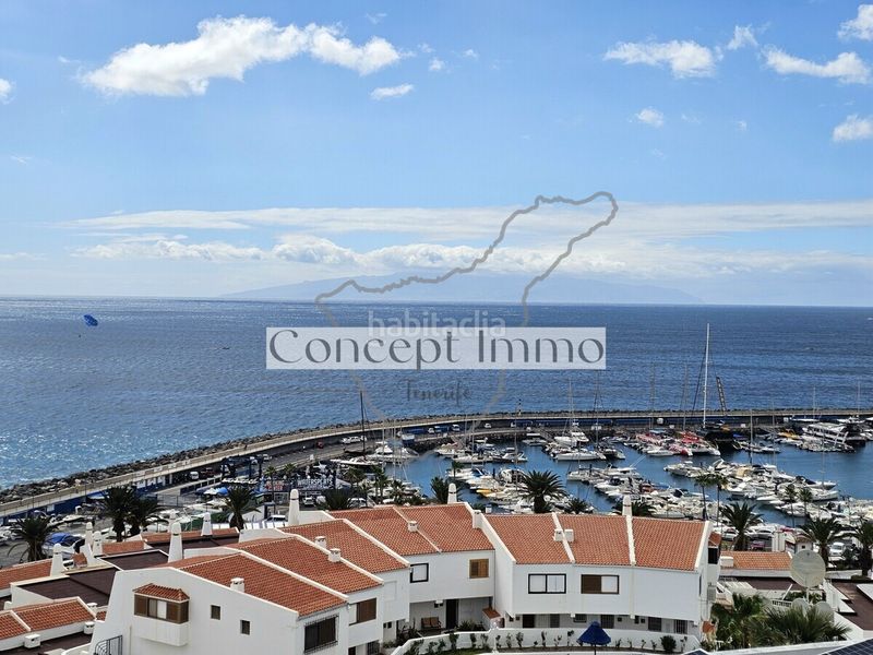 Foto f45f6f2a-9dff-451f-9b0b-d050315d761a. Pis amb piscina a San Eugenio Bajo Adeje