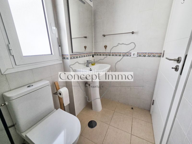 Foto f7a79b37-5c5b-4ed6-90c2-d1efd8796e75. Àtic amb aparcament piscina a Cabo Blanco Arona