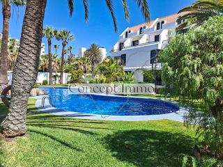 Flat  Avenida santiago puig. Piso de ensueño en el corazón de playa las américas con fantásti