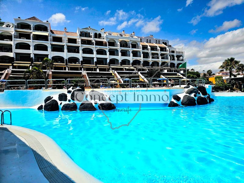 Foto a172956f-2028-471c-9c36-a0fee328db6f. Pis amb piscina a Costa del Silencio Arona