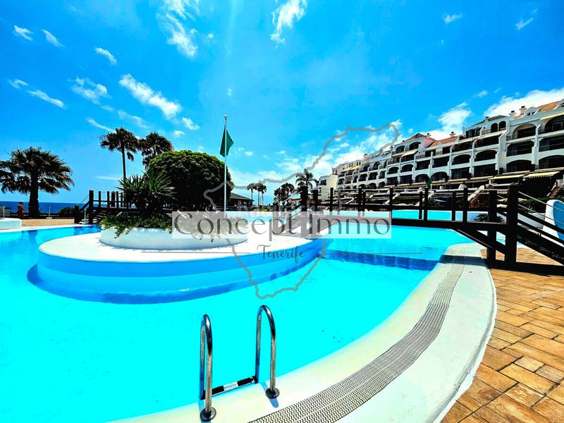 Foto fd565d5f-b7f3-4222-a0e1-984b843f8dcd. Pis amb piscina a Costa del Silencio Arona