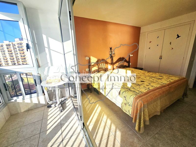 Foto 3289a900-d69b-4921-9195-1bde73622190. Àtic amb aparcament a Los Cristianos Arona