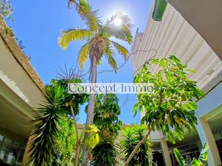 Pis  Avenida santiago puig. Apartamento en corazón de playa las américas, con balcón, ascens