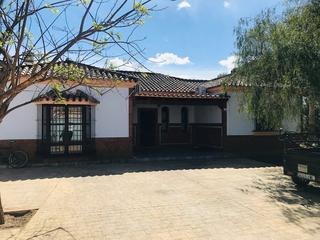 Rent Chalet in Las Lagunas - Campano. Villa lotus