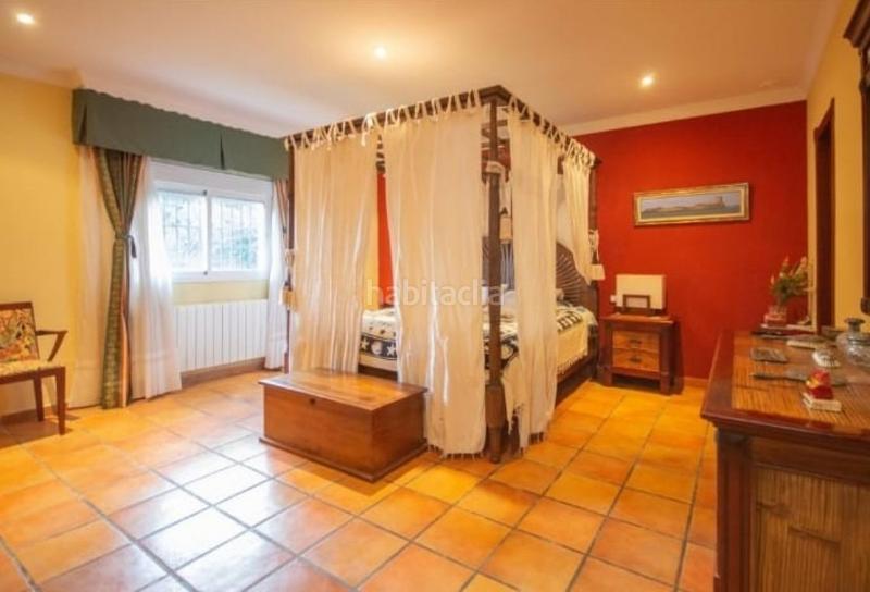 Foto d6ad15ee-27b8-4a53-aedf-deacece6cc93. Chalet mit heizung parking in Las Lagunas - Campano Chiclana de la Frontera