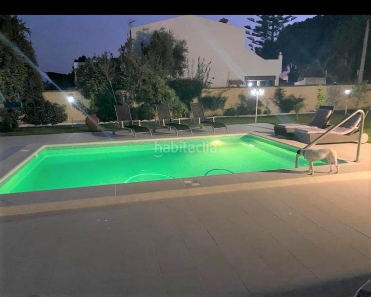 Foto f2ab2ce0-06e6-41e0-a248-22f1bb731f32. Chalet mit heizung parking in Las Lagunas - Campano Chiclana de la Frontera