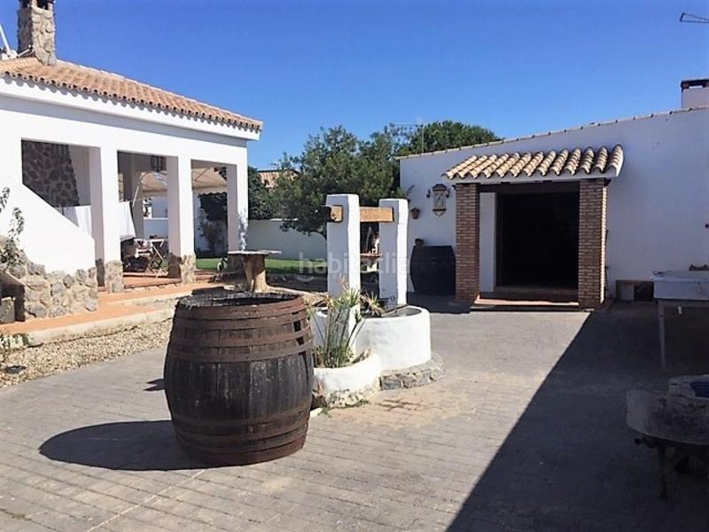 Foto d2df7f50-fc37-4358-bae8-dcedd692c55f. Chalet con riscaldamento piscina in Núcleo urbano Chiclana de la Frontera