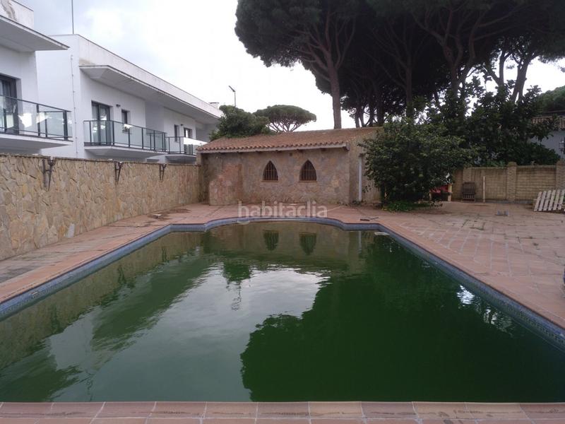 Foto db4d91e2-53a6-45ab-b86c-46254776cdfe. Chalet mit parking pool in La Barrosa Chiclana de la Frontera