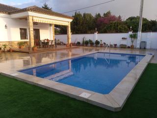Xalet a La Soledad. Villa la santa