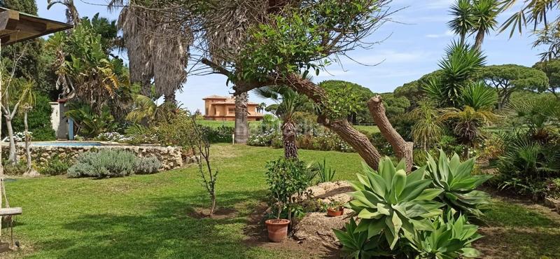 Foto 14edfc5c-d613-4421-a1cc-e07dc224c778. Chalet villa joya en Novo Sancti Petri Chiclana de la Frontera