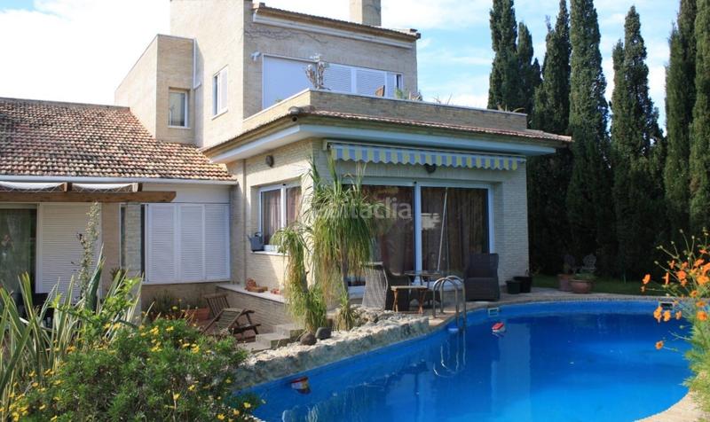 Foto c6942baa-ce4e-40fd-a9c4-3a27750829d2. Chalet villa joya en Novo Sancti Petri Chiclana de la Frontera