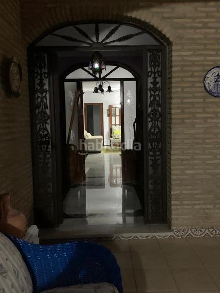 Foto 7a2ed265-8a80-4cc5-951d-0d7b2e96172e. Chalet con riscaldamento parcheggio piscina in Núcleo urbano Chiclana de la Frontera