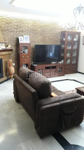 Foto 7df021c9-4e55-4afa-ba73-6dfe75e885bf. Chalet con riscaldamento parcheggio piscina in Núcleo urbano Chiclana de la Frontera