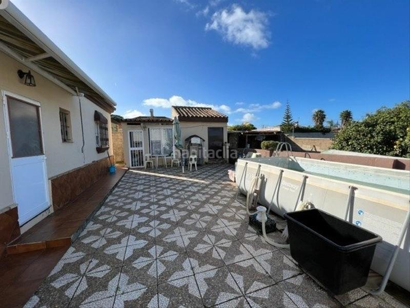 Foto 7c77a8fb-00cd-40a6-9903-888fa26841c8. Chalet villa leon en Las Lagunas - Campano Chiclana de la Frontera