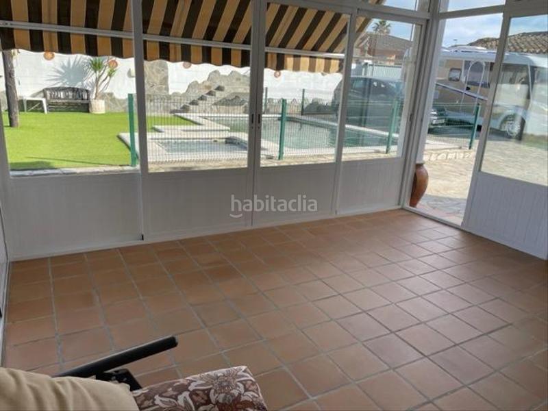 Foto 7c467094-8fa7-47aa-a9c5-0e8b5d5f0e98. Chalet con riscaldamento piscina in Pelagatos - Pago del Humo Chiclana de la Frontera