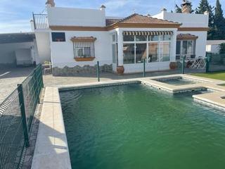 Chalet à Pelagatos - Pago del Humo. Villa galera con piscina privada