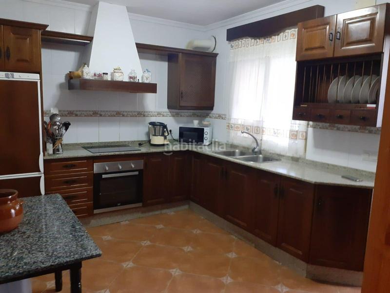 Foto 468a684d-932c-4e9e-a50c-f0799dab26d2. Xalet amb piscina a Las Lagunas - Campano Chiclana de la Frontera