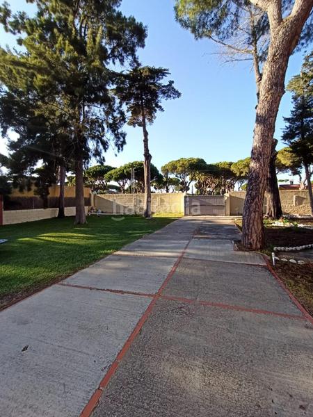 Foto 4d825d10-2967-4c92-91c2-5a6ad8dfd383. Xalet amb piscina a Las Lagunas - Campano Chiclana de la Frontera