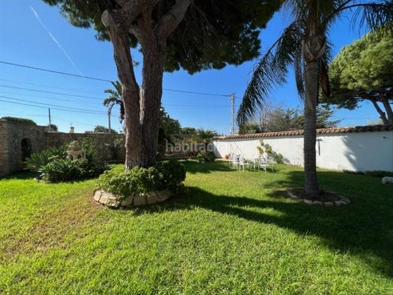 Foto 14b2a389-a349-4f49-a5da-93be829e4150. Xalet amb calefacció aparcament piscina a Las Lagunas - Campano Chiclana de la Frontera