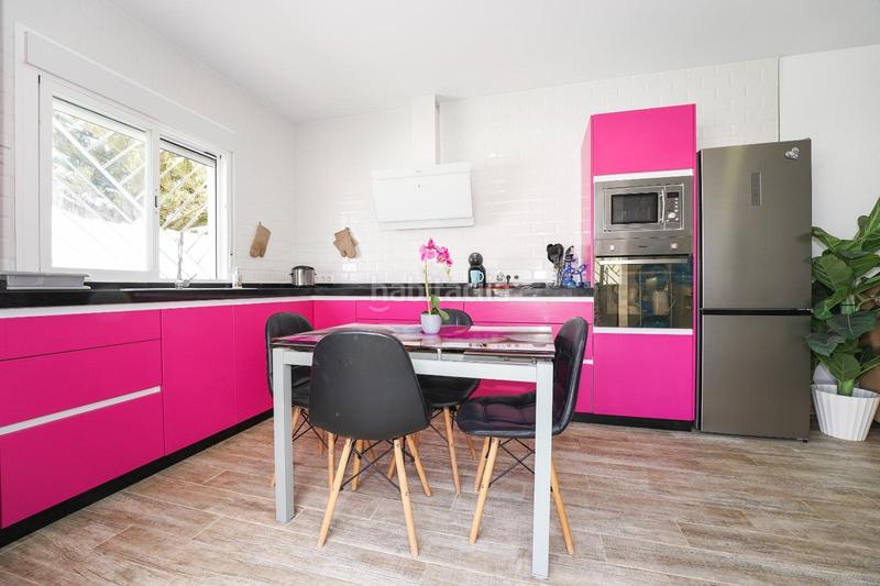 Foto f33de16c-f006-4b05-80ac-e13677bafb17. Rent chalet with pool in Núcleo urbano Chiclana de la Frontera