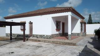 Chalet à Las Lagunas - Campano. Villa hermosa