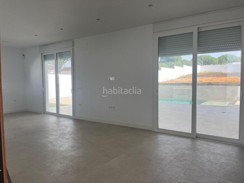 Foto ab8c9d3e-fefb-4321-9477-d6e5fb587823. Chalet in Los Franceses - La Vega Chiclana de la Frontera