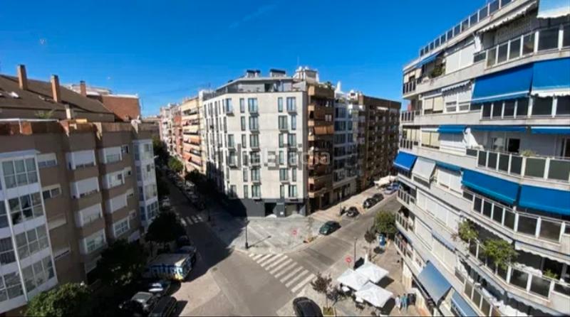 Foto ca22c4c6-a124-4ab1-8ce8-80e4544cd03f. Miete etagenwohnung in La Petxina Valencia